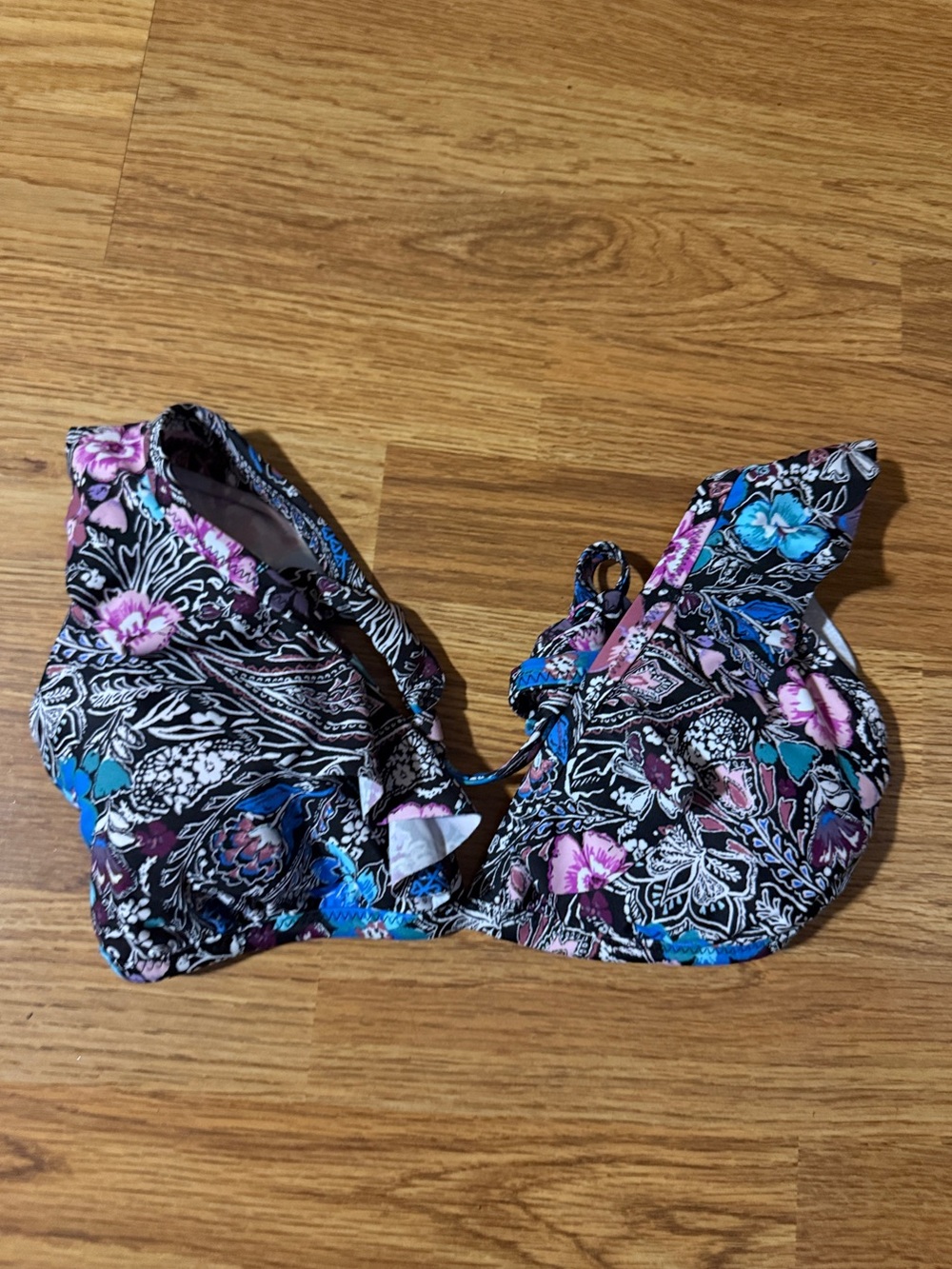 Shade and Shore Women’s Floral Underwire Swim Top Black with Pink & Blue Floral
